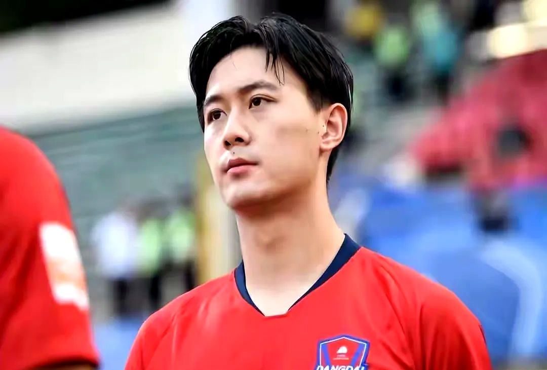 山东泰山上海申花直播在线观看