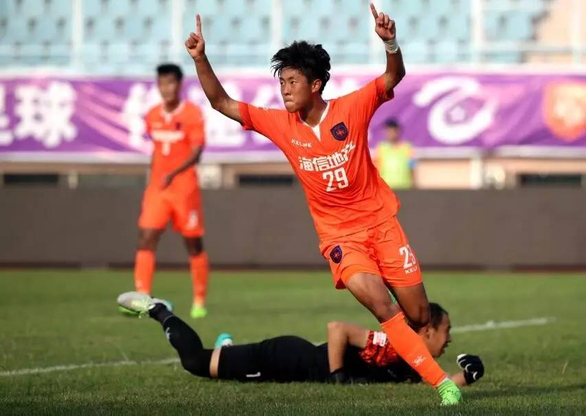 多米体育APP下载-控制球队的队员在对方限制区内停留超过三秒